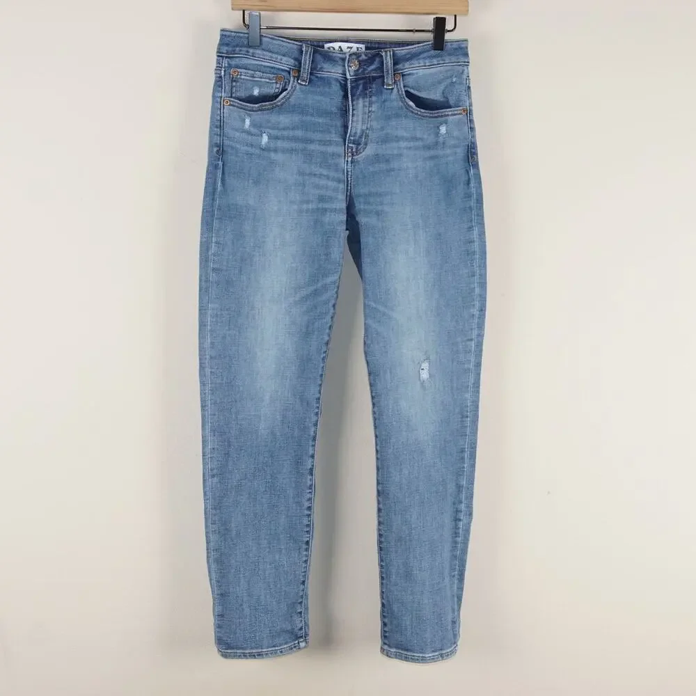 Daze Denim Straight Leg Ankle Lovergirl Distressed Mid Rise Blue Jeans Sz 27